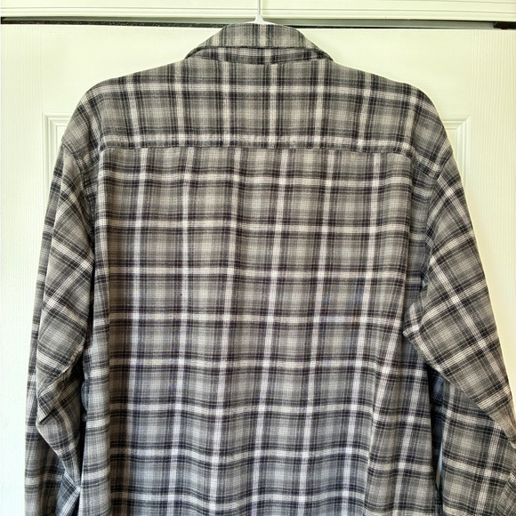 Columbia Flannel Shirt Men’s XL Gray Plaid Button Down Outdoor Layering Hiking - Picture 5 of 14